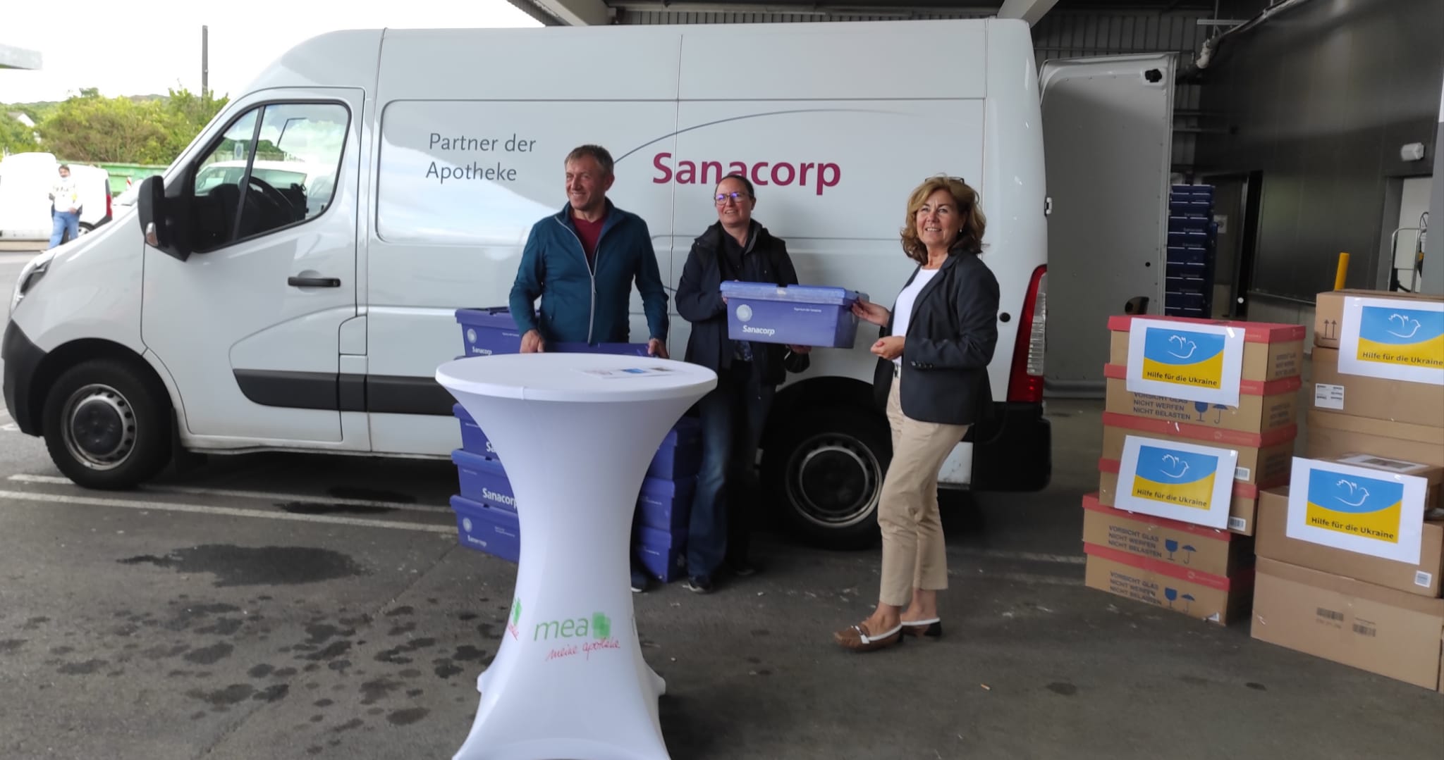Spendenübergabe Sanacorp